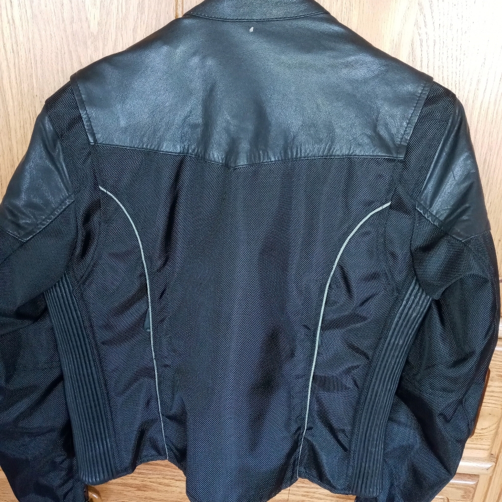 Jacket - Picture 2 of 3
